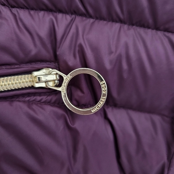 EUC MICHAEL KORS Puffy lightweight Jacket Burgundy 1X - Picture 2 of 16